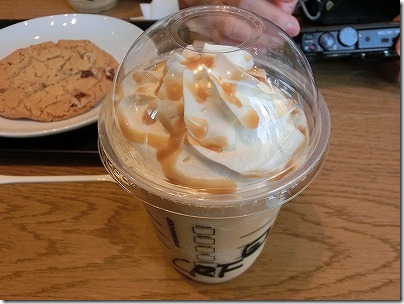キャラメルフラペチーノ